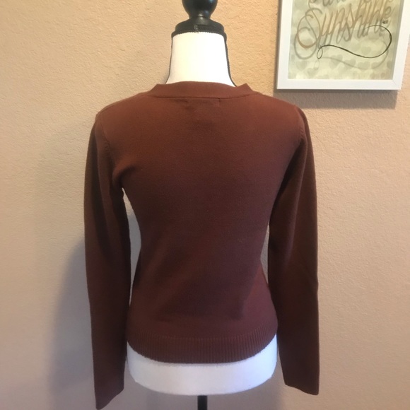 Tulle V-Neck Sweater - Picture 3 of 5